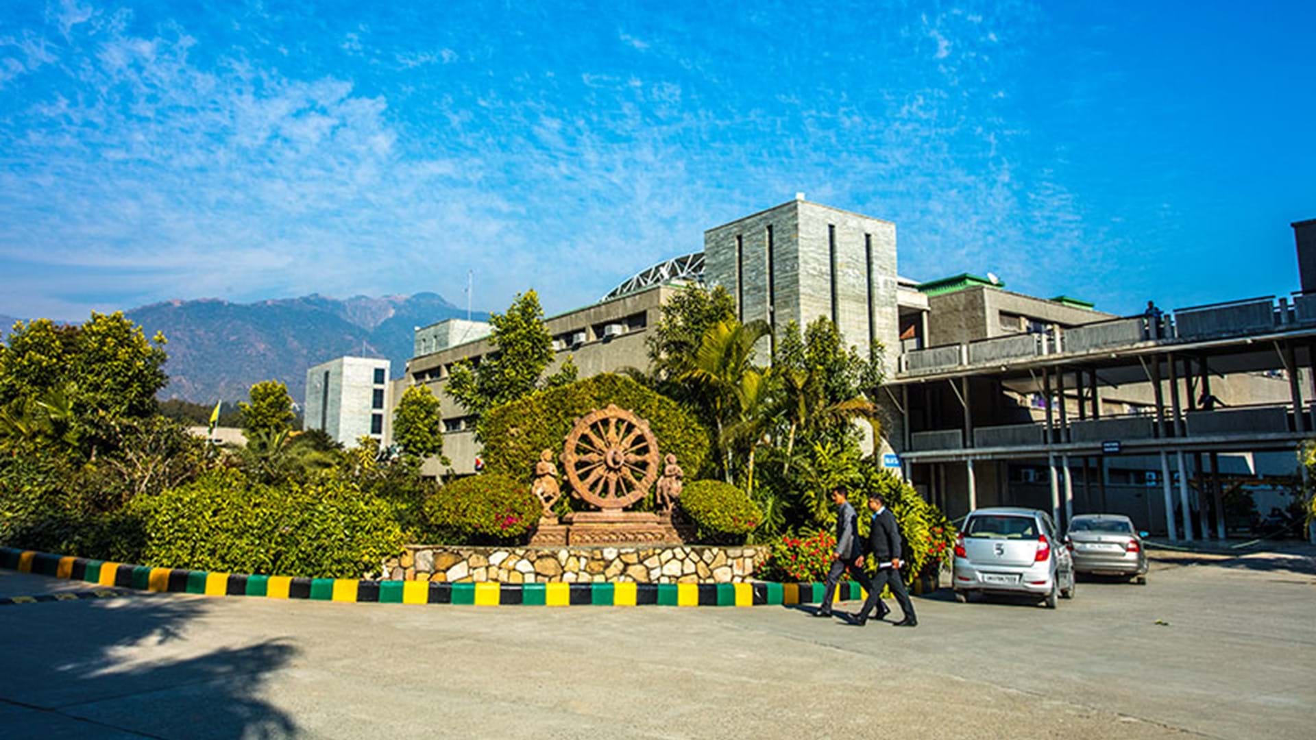 Campus 3